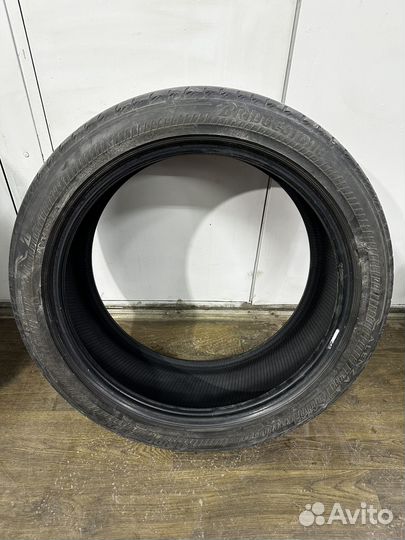 Bridgestone Alenza 001 255/45 R20