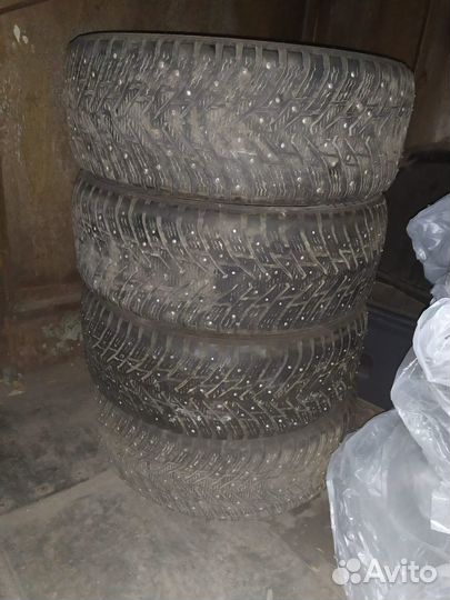 Nokian Tyres Hakkapeliitta 8 SUV 245/60 R18