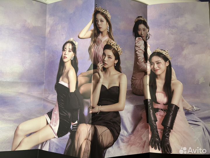 Официальные постеры itzy