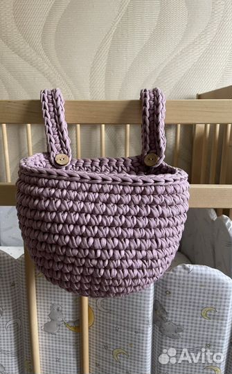 Корзинка вязаная подвесная на кроватку