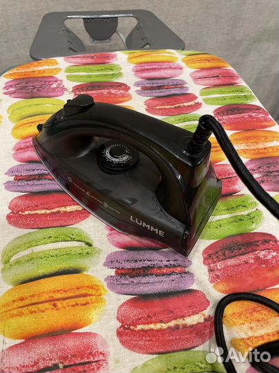 Электрический утюг steam iron LU-IR1133A