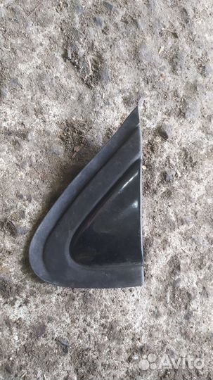 Передний левый уголок Ситроен С5
