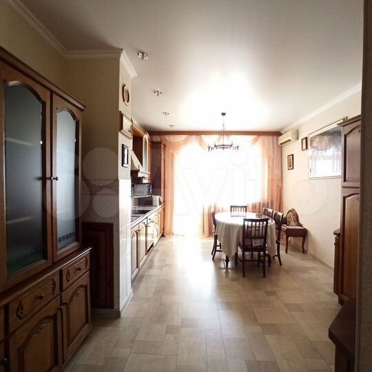 4-к. квартира, 190 м², 6/10 эт.