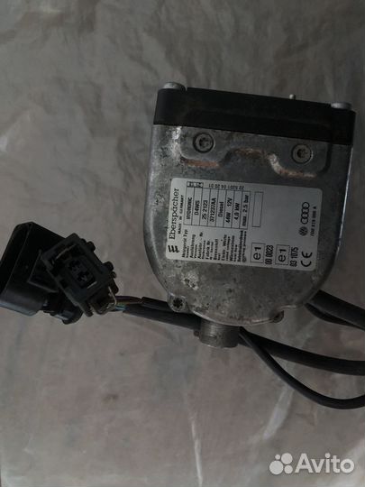 Отопитель Hydronic D4WS 12В VW Sharan/T4