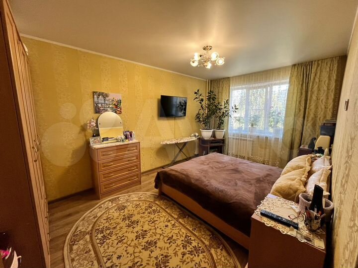 3-к. квартира, 78 м², 3/10 эт.