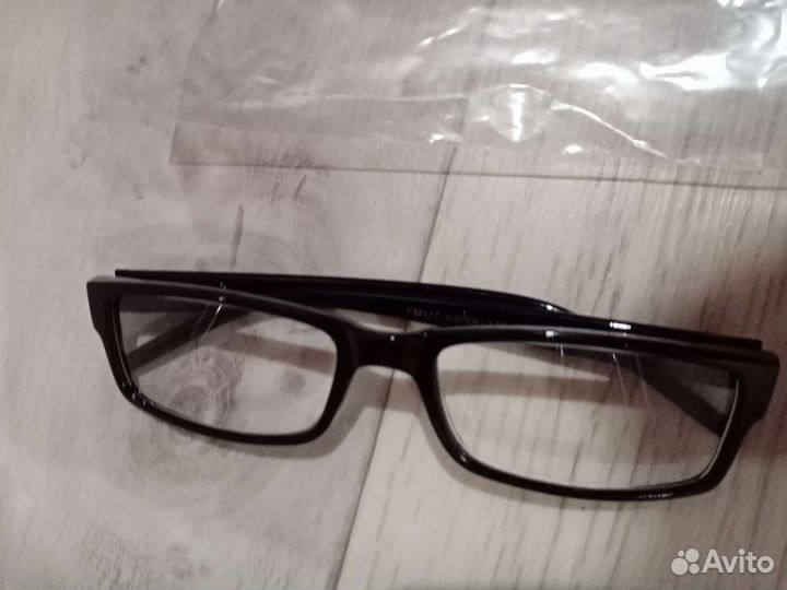 Очки для зрения новые