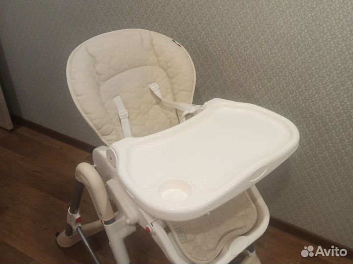 Стульчик для кормления Sweet baby royal classic