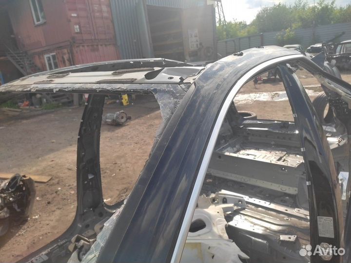 Стойка лобового стекла(левая) (Audi Q8)