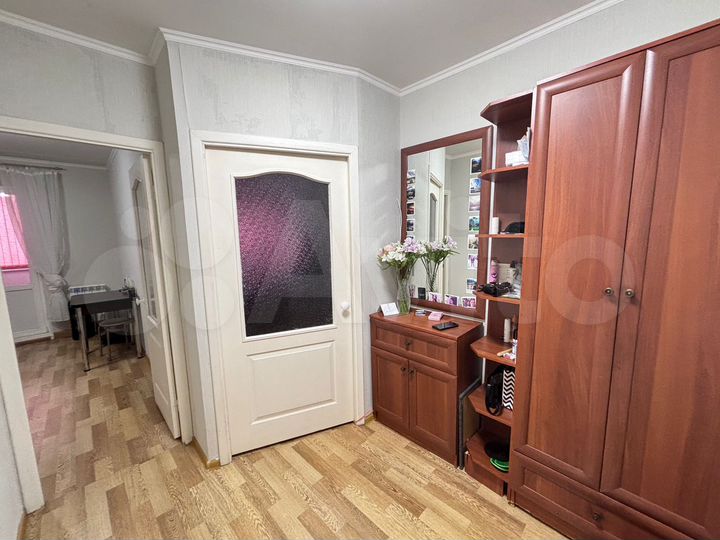 1-к. квартира, 40 м², 1/10 эт.