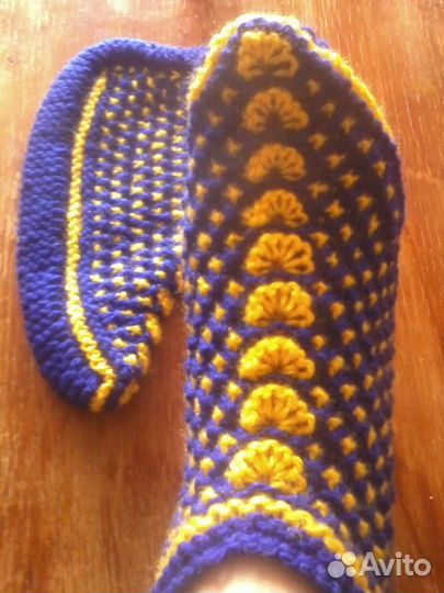 Продаю вязаные тапочки