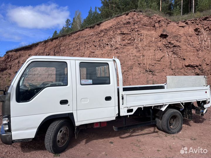 Бортовой грузовик Isuzu Elf, 2003