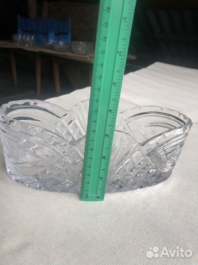 Хрустальная ваза
