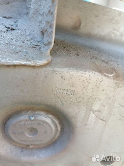 Лонжерон Renault sandero Лев