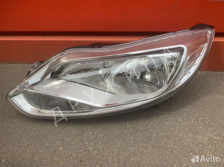 Фара левая на Ford Focus 3 11-15