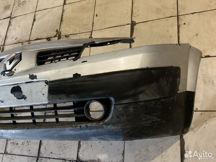 Бампер передний Renault Megane 2