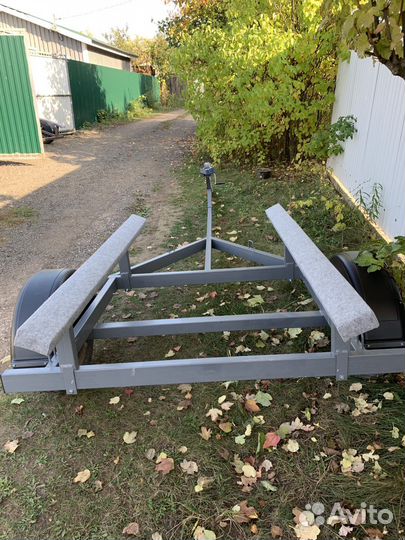 Продаю прицеп-тележку для лодки