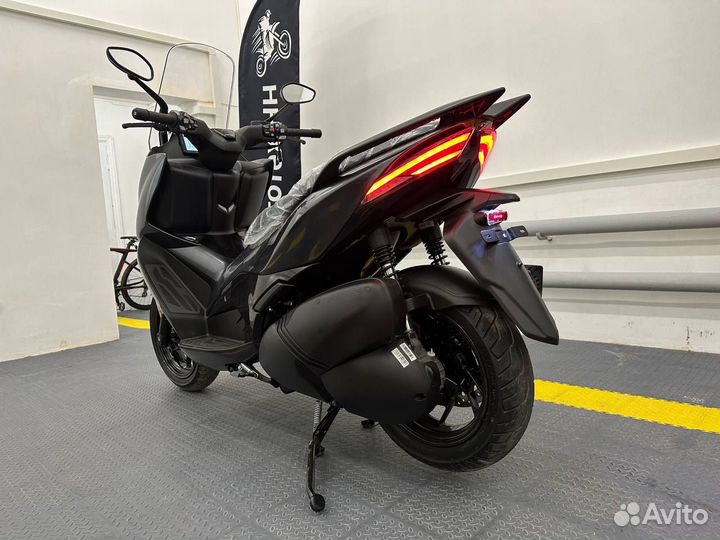 Скутер zontes ZT350-D серый с электроприводом ветр