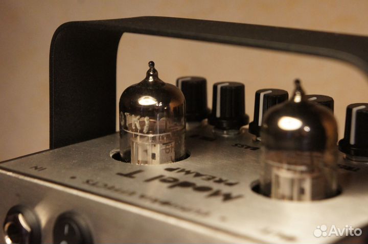 Sunn Model T ламповый преамп для гитары