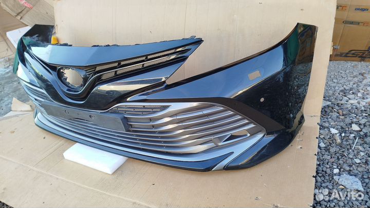 Бампер передний Toyota Camry 70