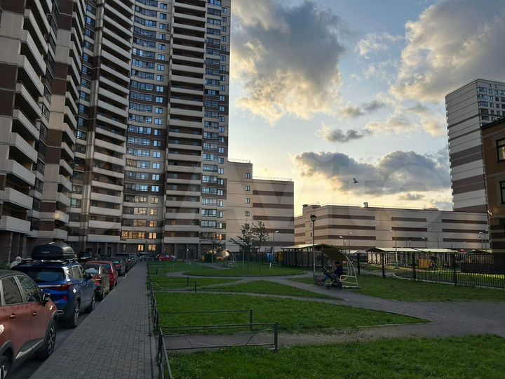 2-к. квартира, 57 м², 7/24 эт.