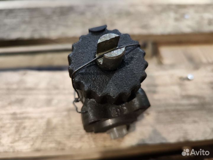 Цилиндр тормозной передний ныса жук