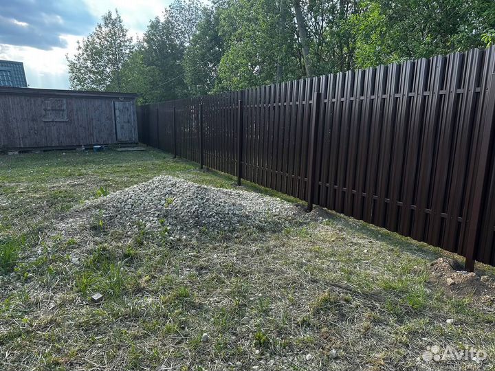 Заборы из профнастила (профлиста)