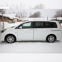 Toyota Isis 1.8 CVT, 2010, 74 005 км, с пробегом, цена 1 750 000 руб.