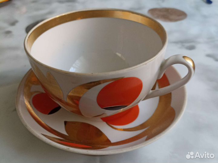 Чашка с блюдцем фарфор