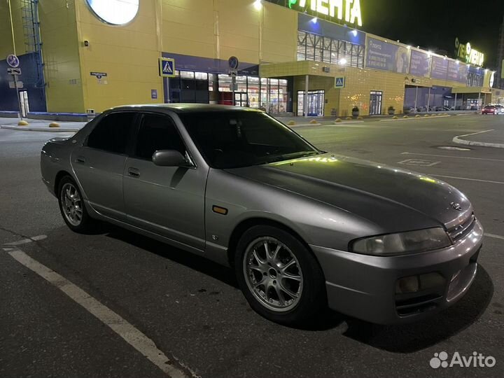 Nissan Skyline 2.0 AT, 1997, 260 000 км