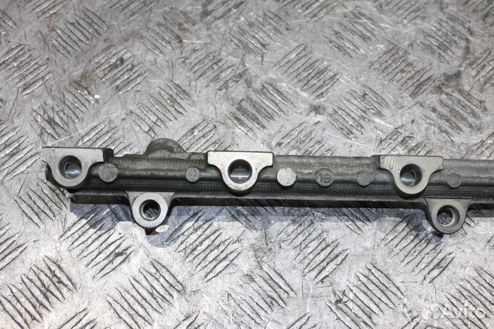Рейка топливная 2JZ-GE VVT-i Toyota Lexus