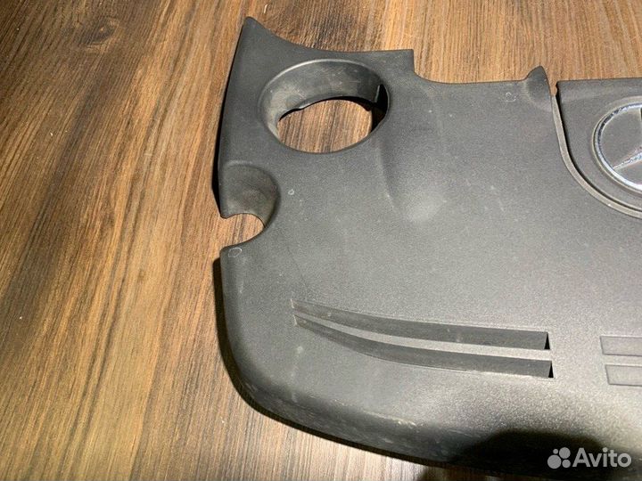 Накладка мотора передняя Mercedes-Benz R-Class