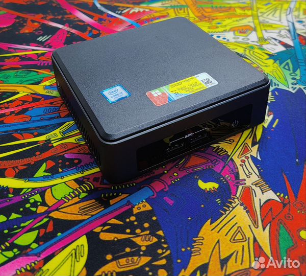 Мини компьютер intel NUC i3-7100u