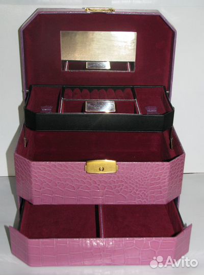 Шкатулка для украшений