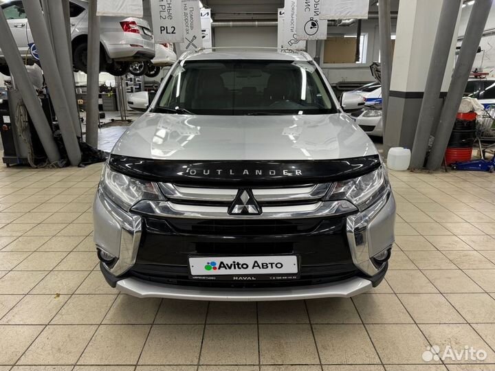 Mitsubishi Outlander 2.0 CVT, 2016, 120 000 км