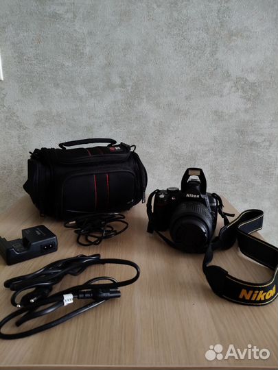 Зеркальный фотоаппарат nikon D 3000