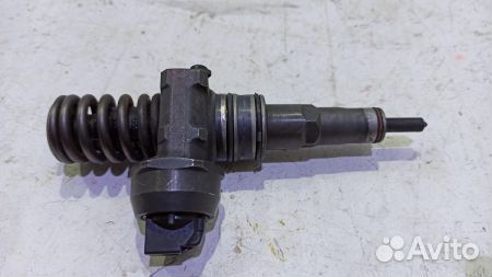 Топливная форсунка Шкода