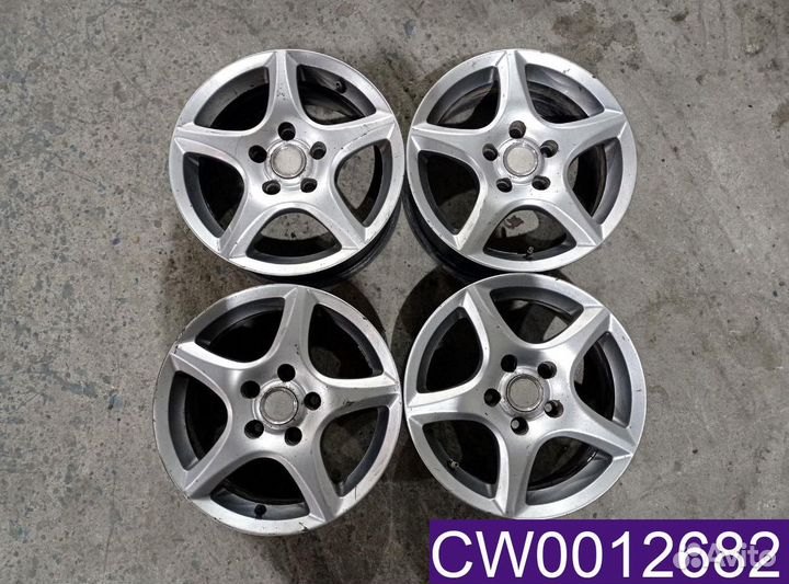 Диски R15 Volkswagen Б/у Литые