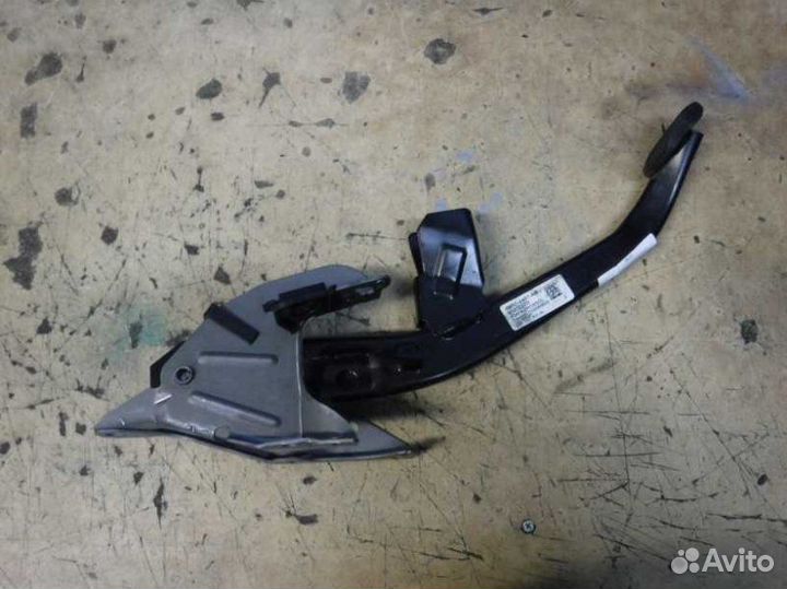 Педаль тормоза Ford Focus 2