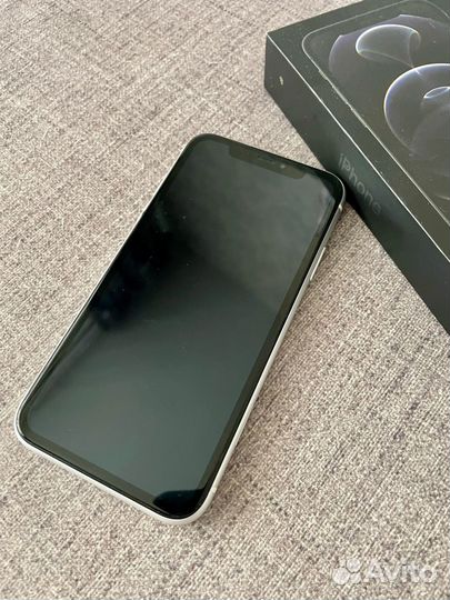 iPhone Xr, 128 ГБ
