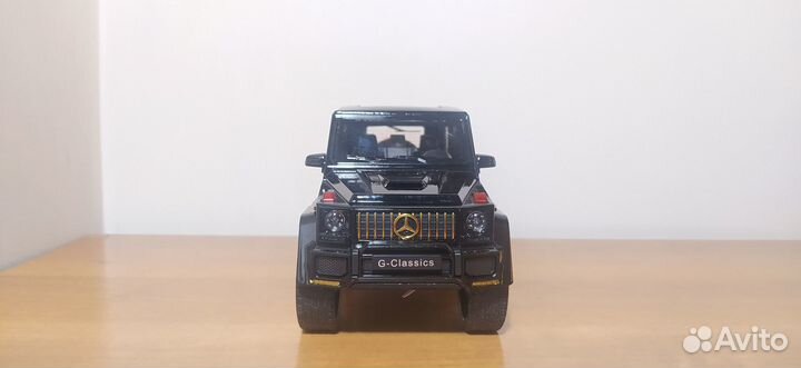 Машинка металлическая Mercedes G Gelandewagen 1:24