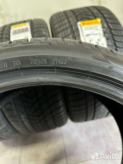 Pirelli Scorpion Winter 295/35 R21 и 315/30 R22