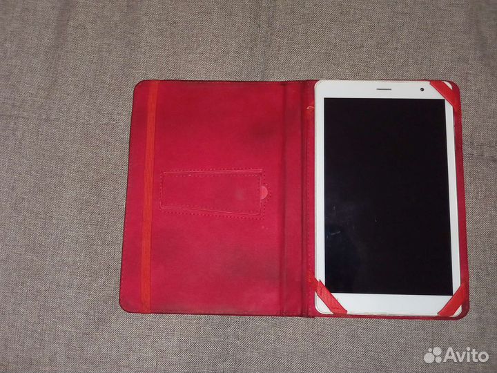 Digma Optima 8 Z801 4g