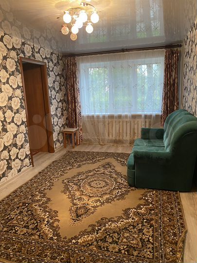 2-к. квартира, 42 м², 1/4 эт.
