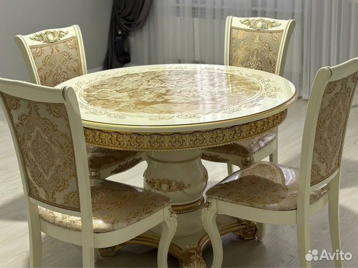 Стол и стулья 50