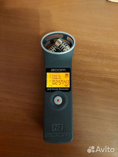 Диктофон/рекордер zoom h1