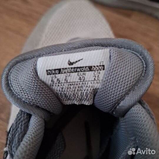 Кроссовки мужские nike