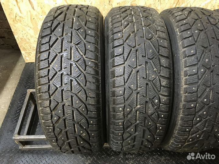 Tigar SUV Ice 215/60 R17 100T