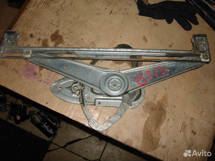 Стеклоподъемник Ford Focus