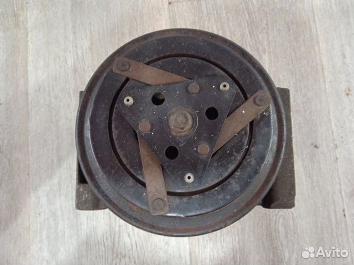 Компрессор кондиционера Infiniti Fx35 S50 VQ35DE