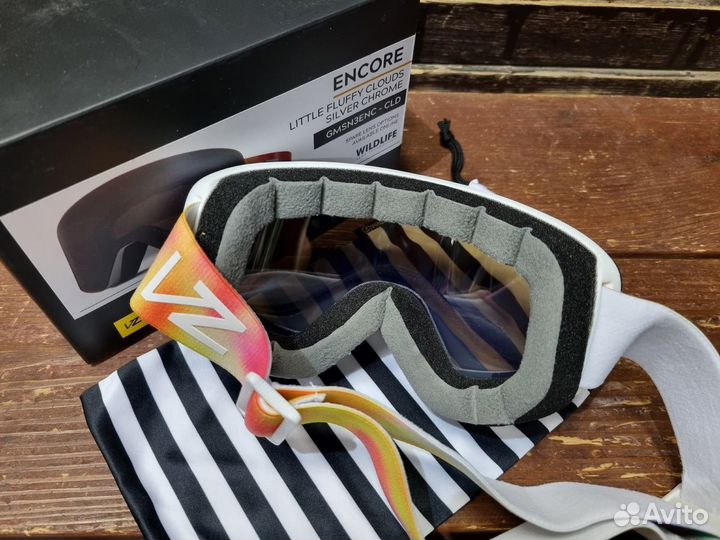 Маска горнолыжная защитная Vonzipper Encore New